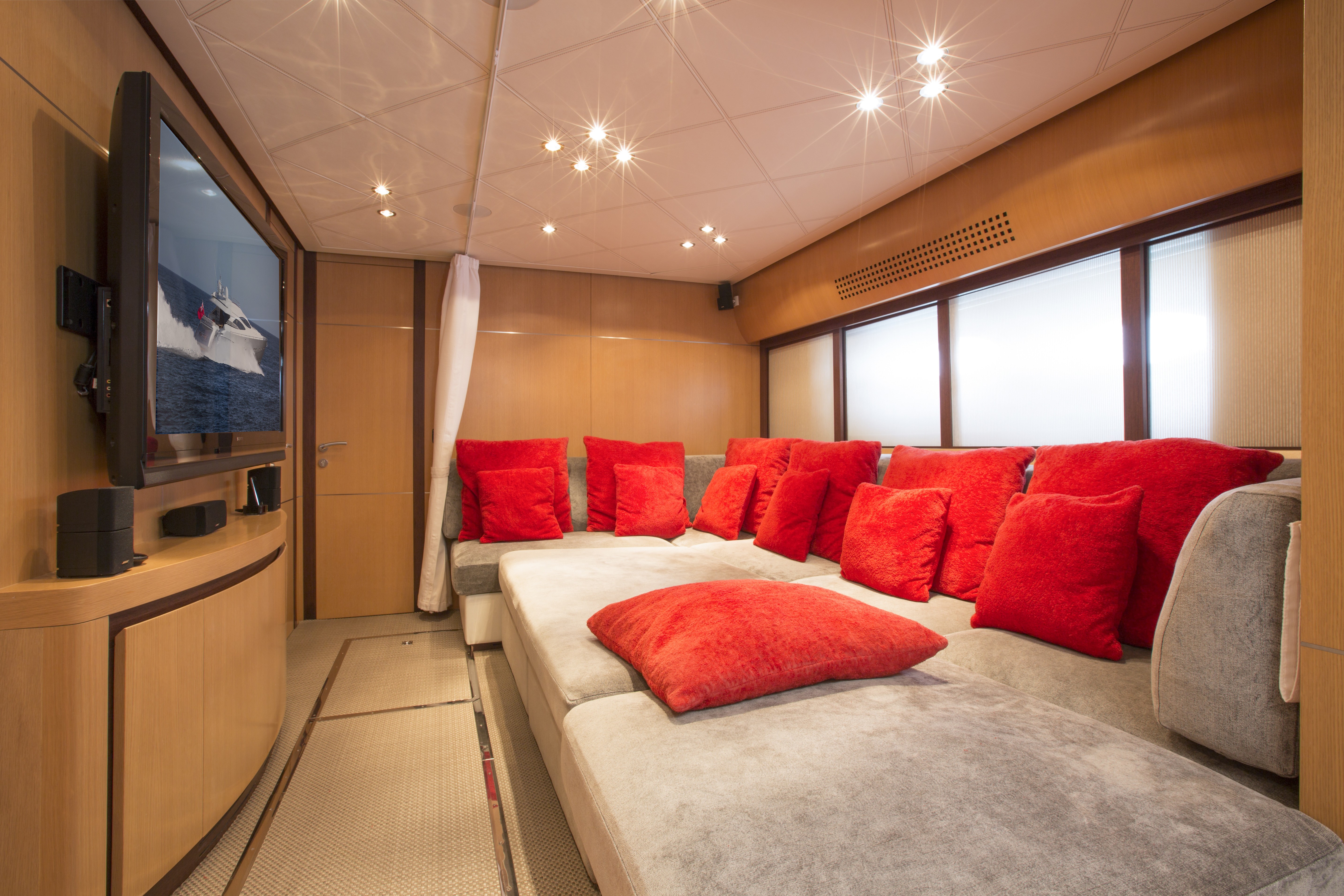 TIGER LILY OF LONDON Yacht Charter Details, Pershing 90 CHARTERWORLD